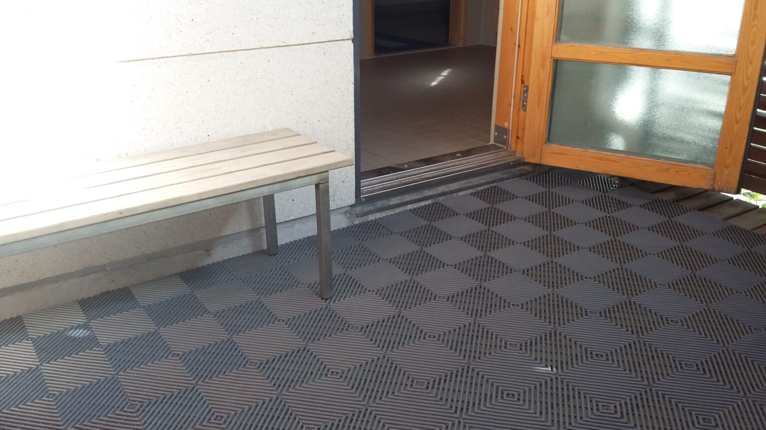 Suur moodul kummimatt Modena