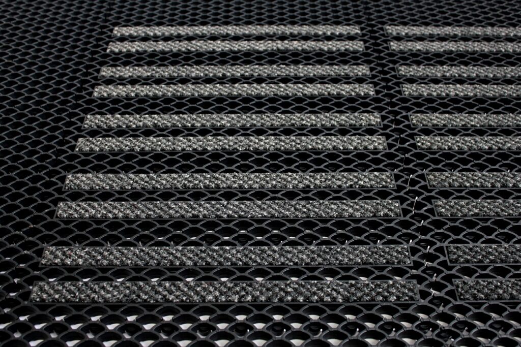 Entrance-grids-and-matting-systems-Jaguar-Carpet-6