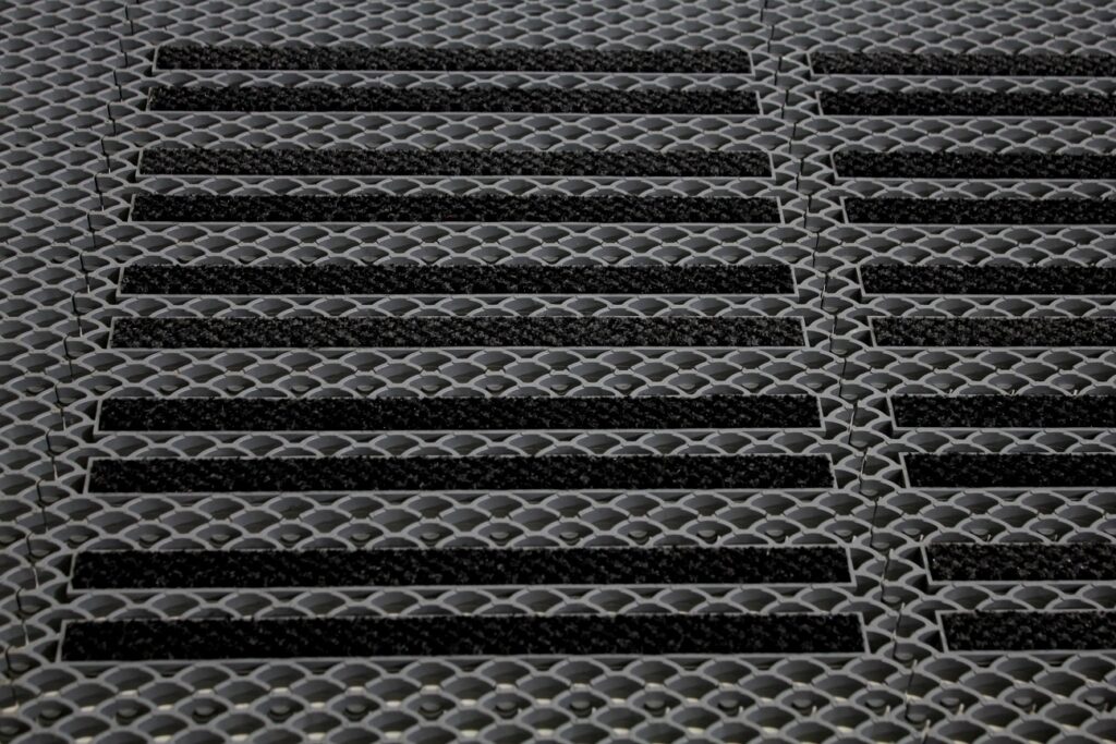 Entrance-grids-and-matting-systems-Jaguar-Carpet-9